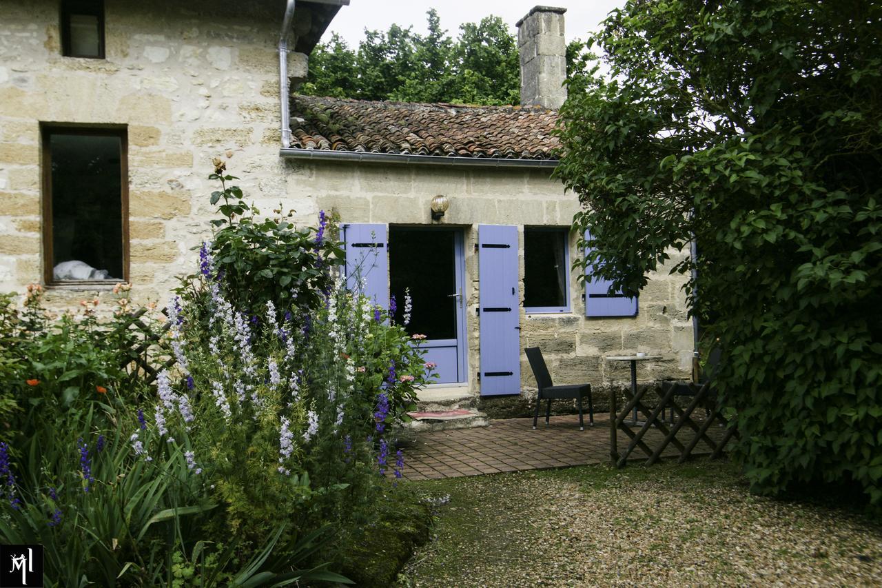 Chambres D'Hotes Les Delices De La Roche Louresse-Rochemenier Bagian luar foto